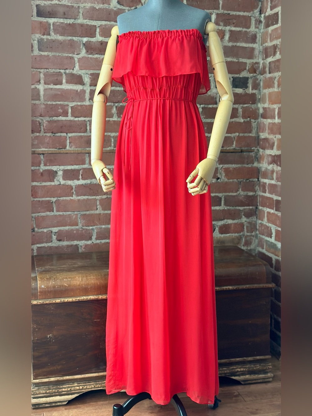 Red Silk Strapless Maxi Summer Dress Ruffle Tie Waist Formal Gown Size S